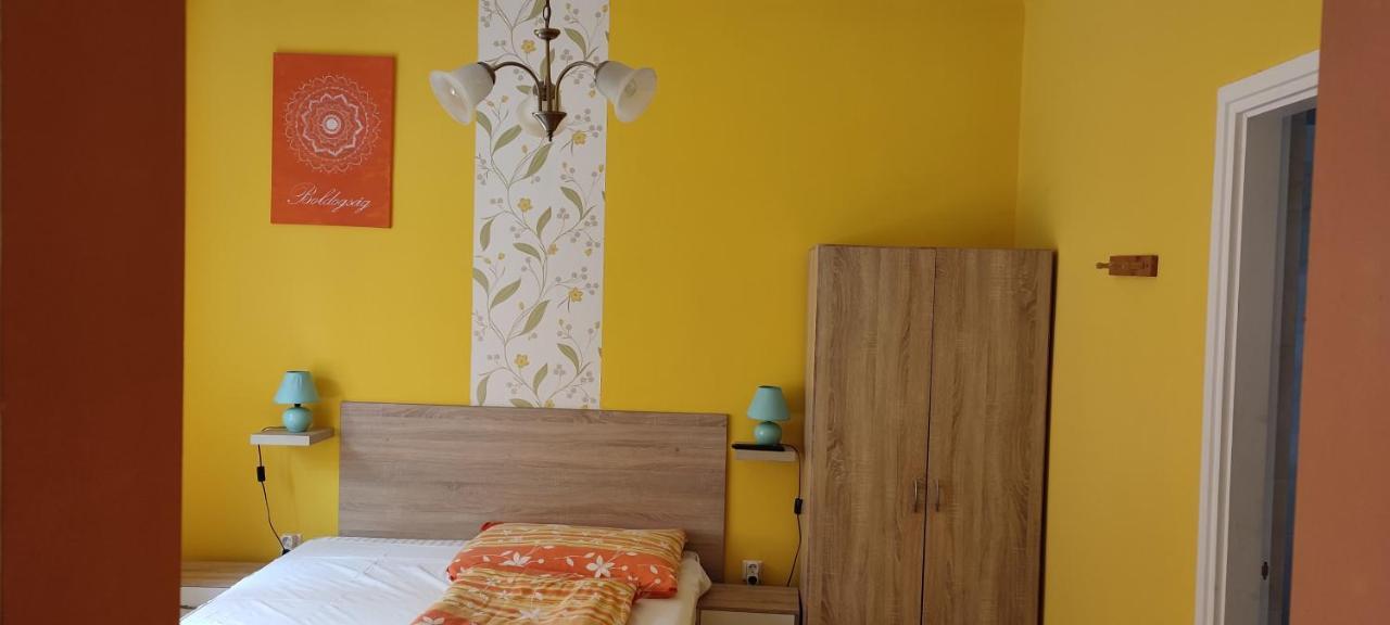 Bakonyi Mandala Haz Apartment Bakonybel ภายนอก รูปภาพ