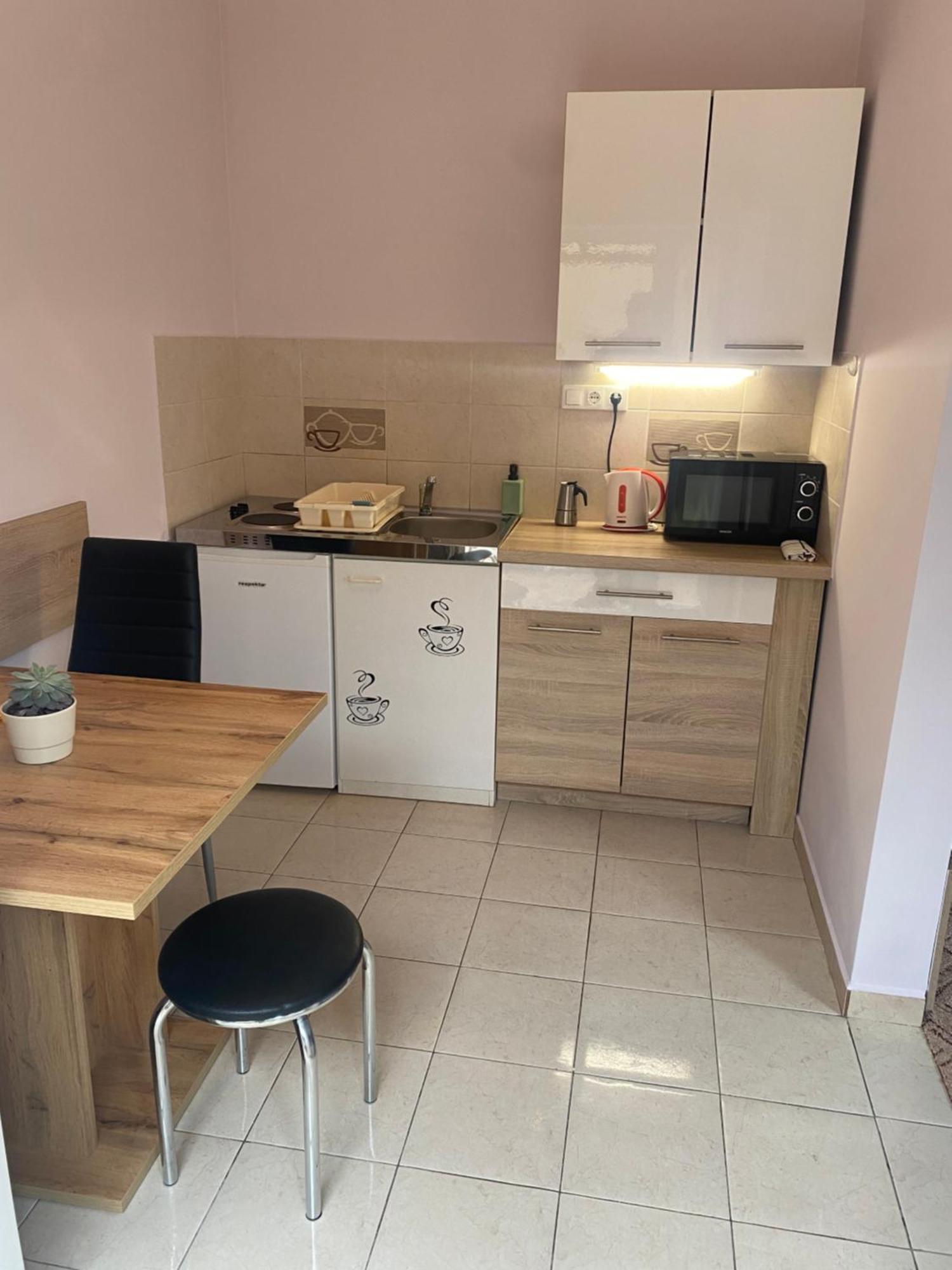 Bakonyi Mandala Haz Apartment Bakonybel ภายนอก รูปภาพ