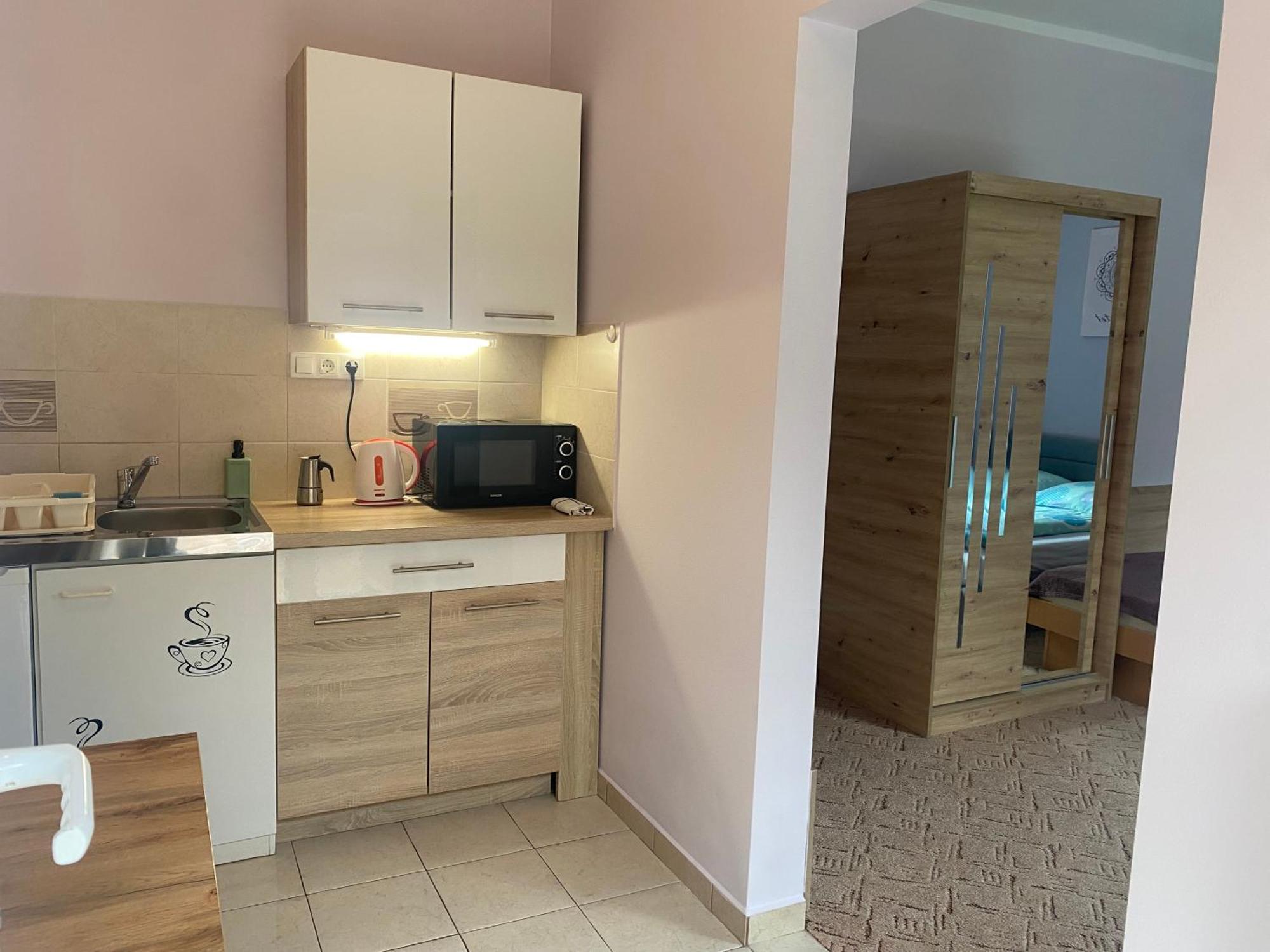 Bakonyi Mandala Haz Apartment Bakonybel ภายนอก รูปภาพ